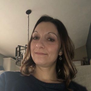 Meet your Posher, Renee